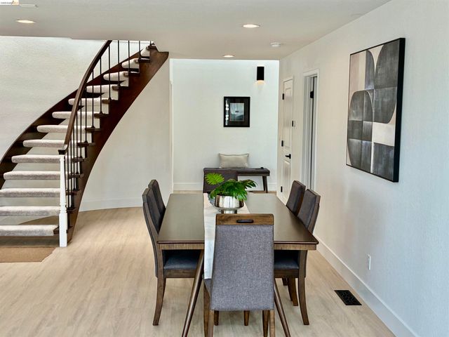 4741 Discovery Pt, Discovery Bay, CA 94505