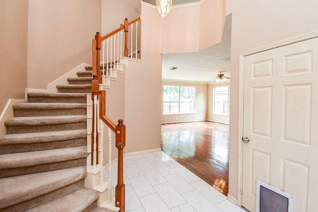 4815 Knights Branch Drive, Sugar Land, TX 77479