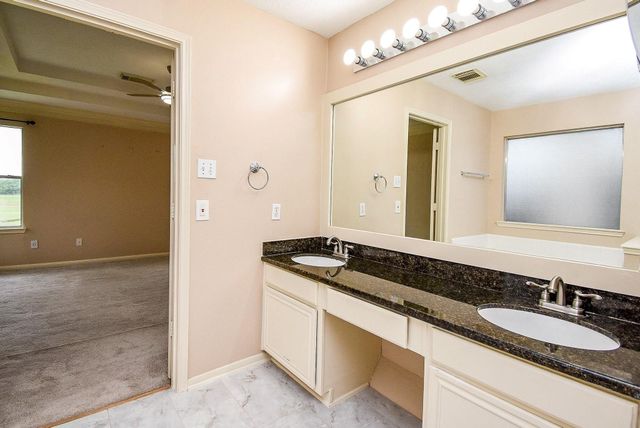 4815 Knights Branch Drive, Sugar Land, TX 77479