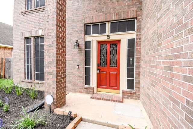 4815 Knights Branch Drive, Sugar Land, TX 77479