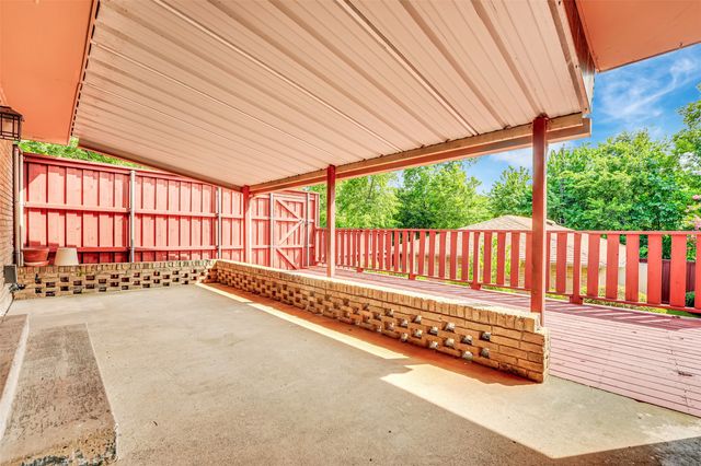 7338 Walling Lane, Dallas, TX 75231