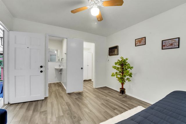 7338 Walling Lane, Dallas, TX 75231