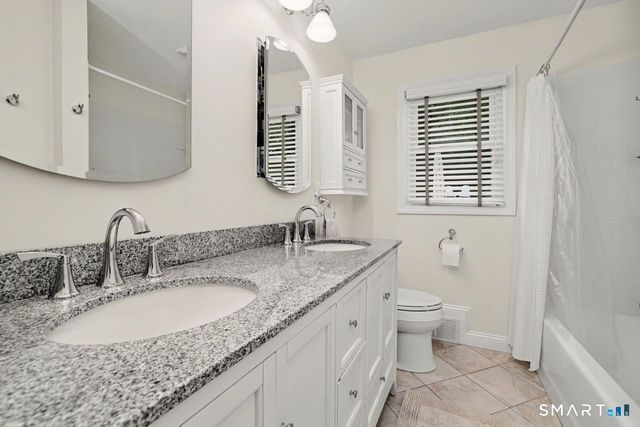 18 Cherryfield Drive, West Hartford, CT 06107