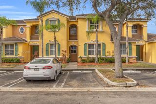 950 NE 42nd Pl, Homestead, FL 33033