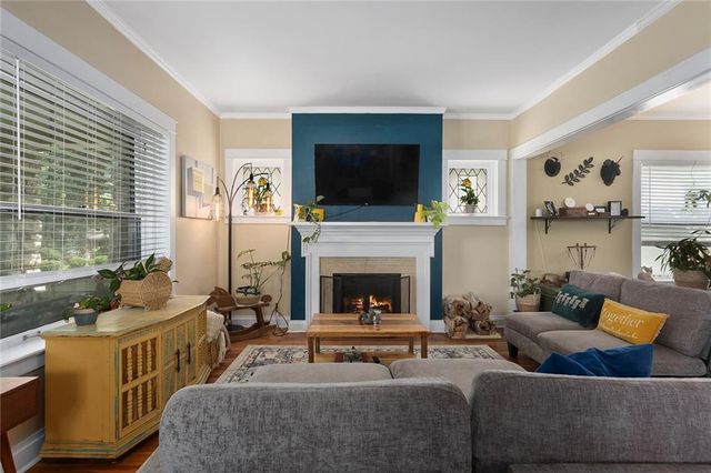 640 S Park Avenue, Independence, MO 64052