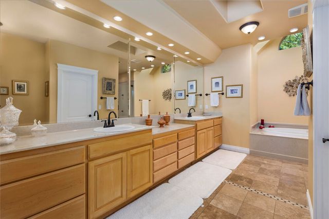 2567 SE Coriander Way, Grants Pass, OR 97527