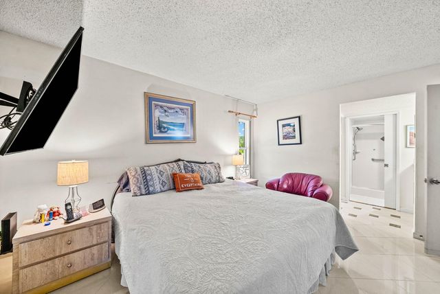 18881 Jolson Avenue 1, Boca Raton, FL 33496