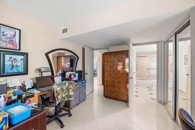18881 Jolson Avenue 1, Boca Raton, FL 33496