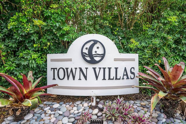 18881 Jolson Avenue 1, Boca Raton, FL 33496