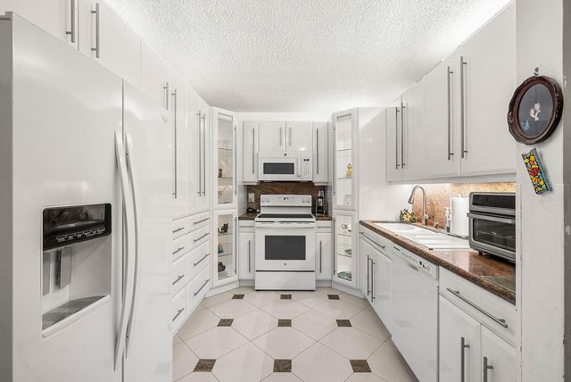 18881 Jolson Avenue 1, Boca Raton, FL 33496