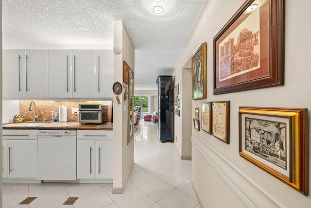 18881 Jolson Avenue 1, Boca Raton, FL 33496