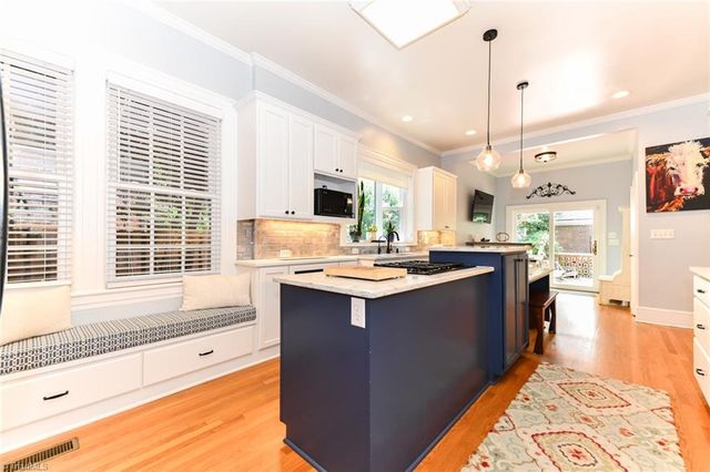 1907 Madison Avenue, Greensboro, NC 27403