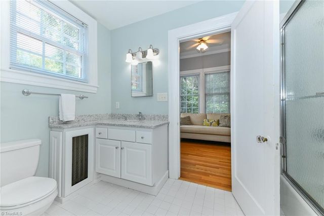 1907 Madison Avenue, Greensboro, NC 27403