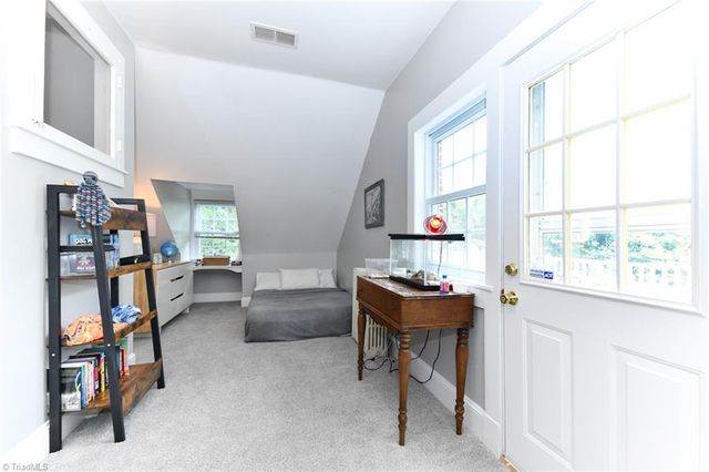 1907 Madison Avenue, Greensboro, NC 27403