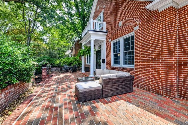 1907 Madison Avenue, Greensboro, NC 27403