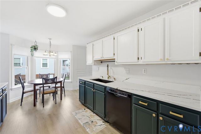 2500 Hickory Knoll Ln, Richmond, VA 23230