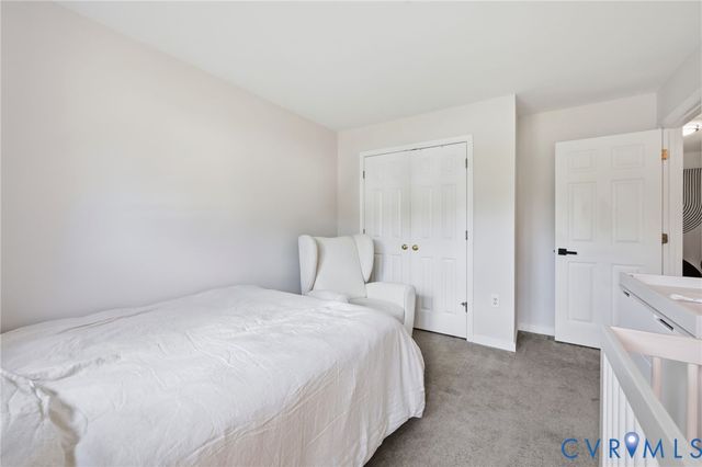 2500 Hickory Knoll Ln, Richmond, VA 23230