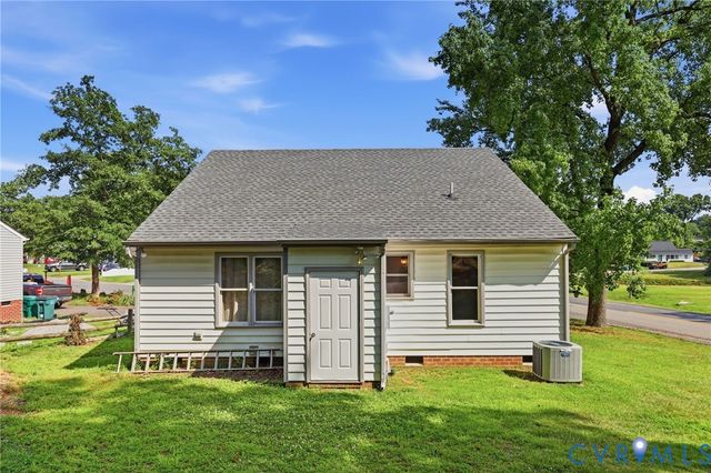 2500 Hickory Knoll Ln, Richmond, VA 23230