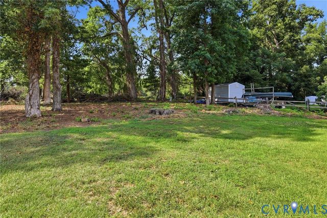 2500 Hickory Knoll Ln, Richmond, VA 23230