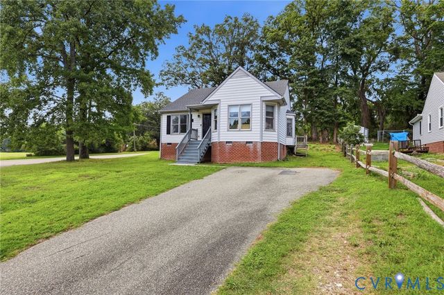 2500 Hickory Knoll Ln, Richmond, VA 23230
