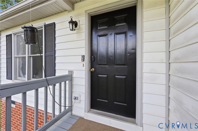 2500 Hickory Knoll Ln, Richmond, VA 23230