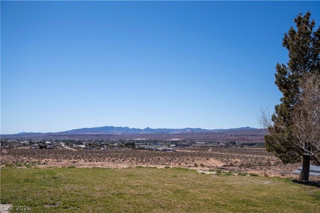 575 Gann Avenue, Logandale, NV 89021