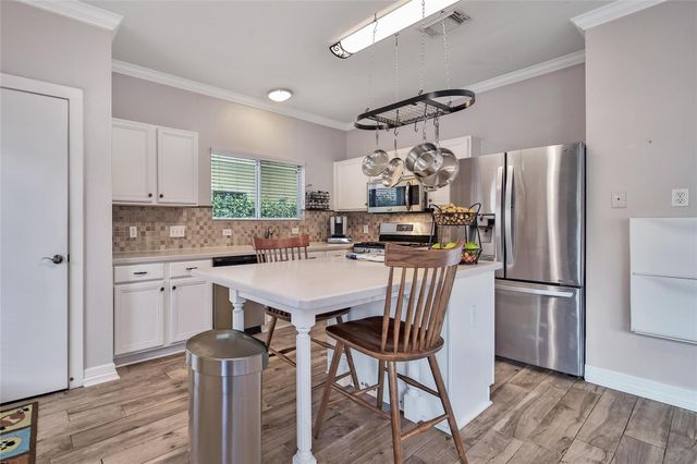 26897 Kings Park Hollow Drive, Kingwood, TX 77339