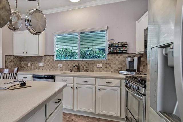 26897 Kings Park Hollow Drive, Kingwood, TX 77339
