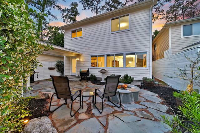 26897 Kings Park Hollow Drive, Kingwood, TX 77339