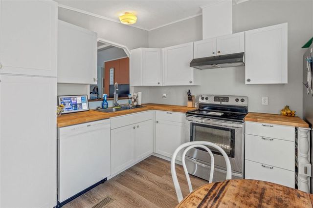 2147 Cedar, Sulphur, LA 70663