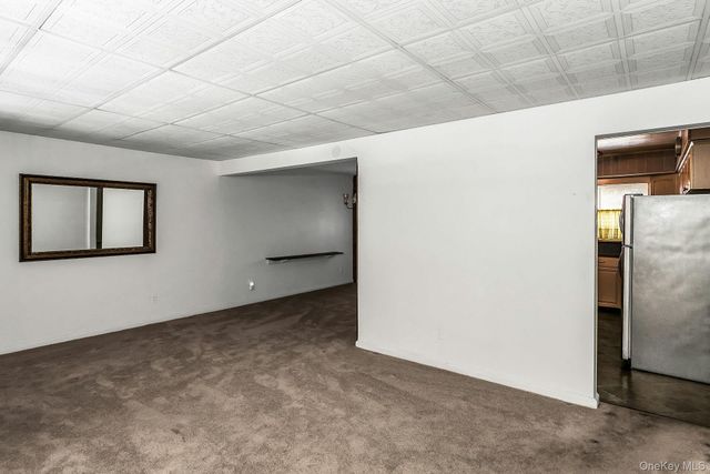 562 Arcadian Avenue, Valley Stream, NY 11580