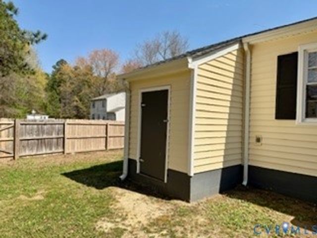 6312 Cyrus St, North Chesterfield, VA 23234