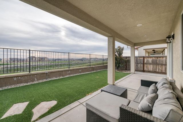 4236 Hillside Road, Madera, CA 93636