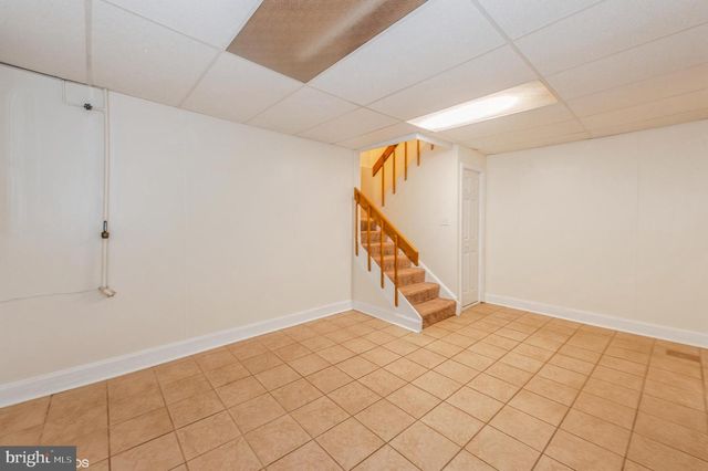 19 MOORING CT, Essex, MD 21221