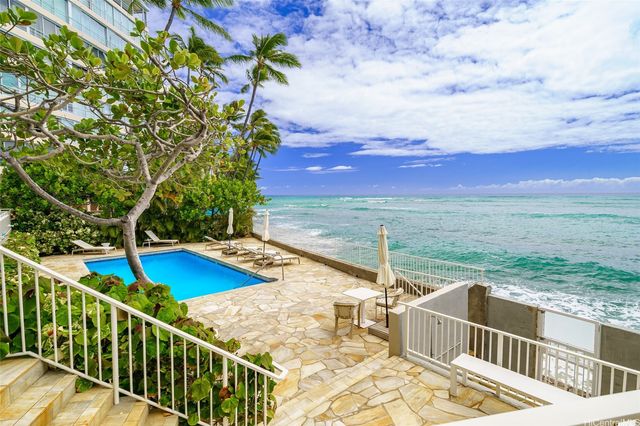 2969 Kalakaua Avenue 1201, Honolulu, HI 96815