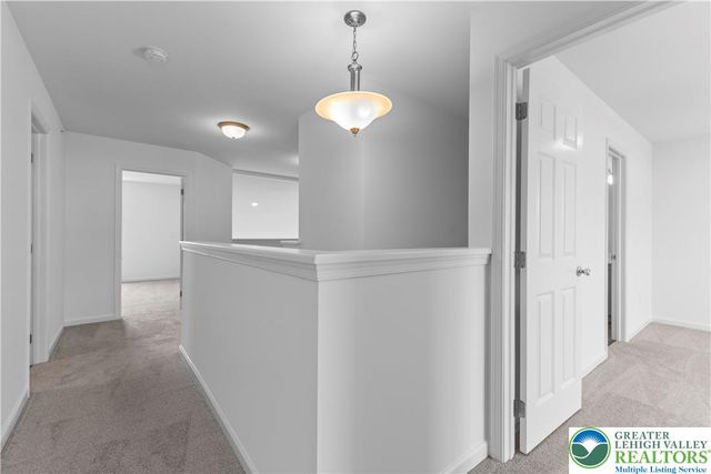 103 Timber Trail 50, Palmer Twp, PA 18045