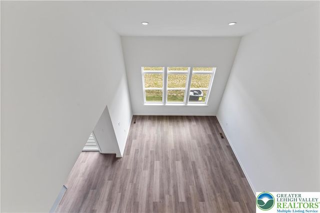 103 Timber Trail 50, Palmer Twp, PA 18045