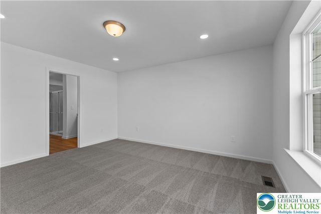 103 Timber Trail 50, Palmer Twp, PA 18045