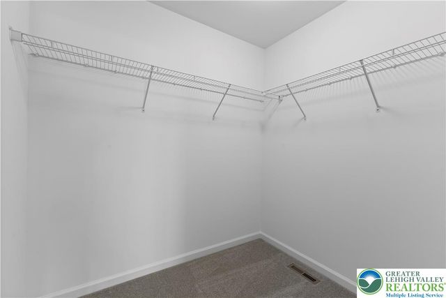 103 Timber Trail 50, Palmer Twp, PA 18045