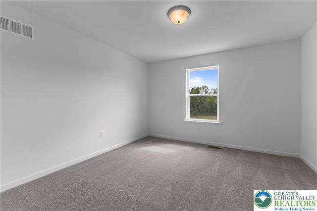 103 Timber Trail 50, Palmer Twp, PA 18045