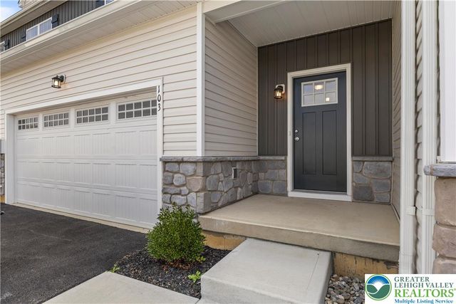 103 Timber Trail 50, Palmer Twp, PA 18045