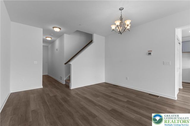 103 Timber Trail 50, Palmer Twp, PA 18045