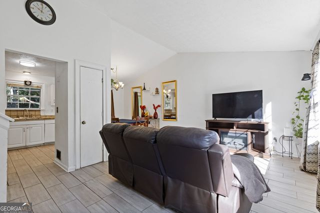 565 Indian Mill Court, Alpharetta, GA 30022