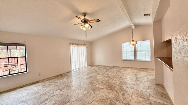 18 Dellforest Court, The Woodlands, TX 77381