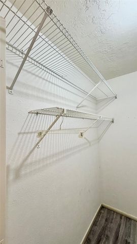 18 Dellforest Court, The Woodlands, TX 77381