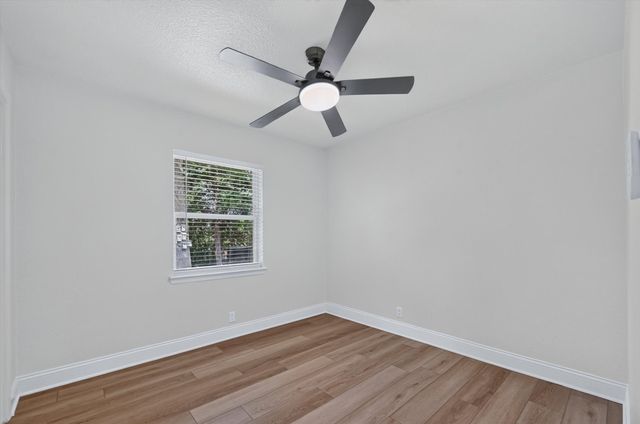 425 N Hamilton Street, Farmersville, TX 75442