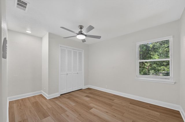 425 N Hamilton Street, Farmersville, TX 75442