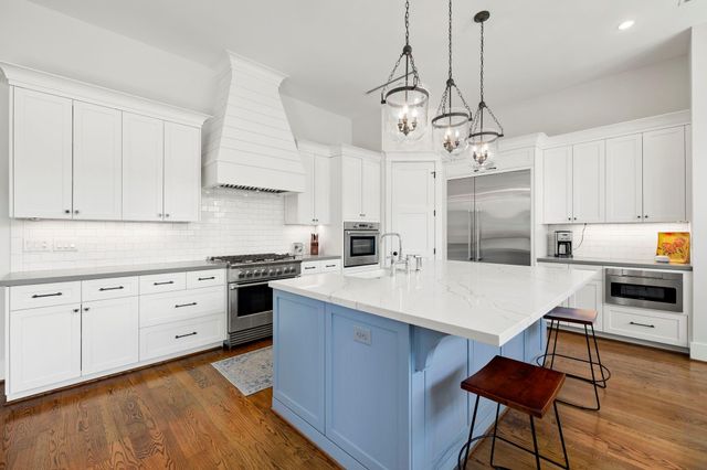 3710 Bradley Street, Houston, TX 77009