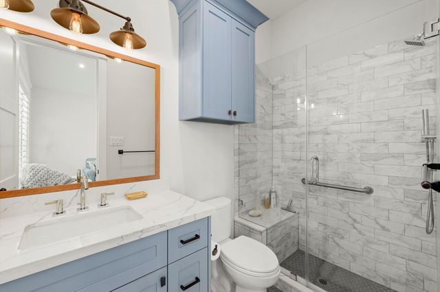 3710 Bradley Street, Houston, TX 77009