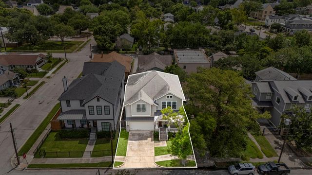 3710 Bradley Street, Houston, TX 77009